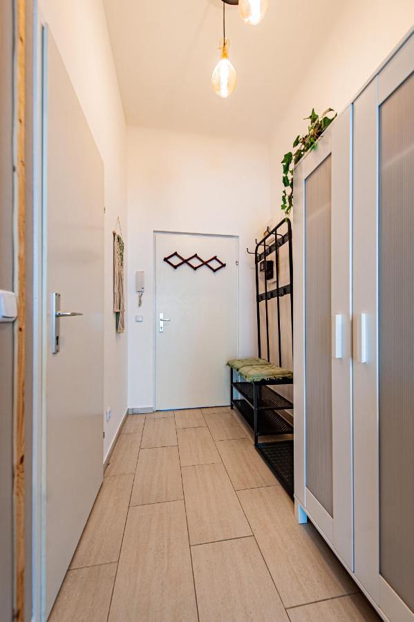 My City Apartment- Vienna Jungle Room 외부 사진